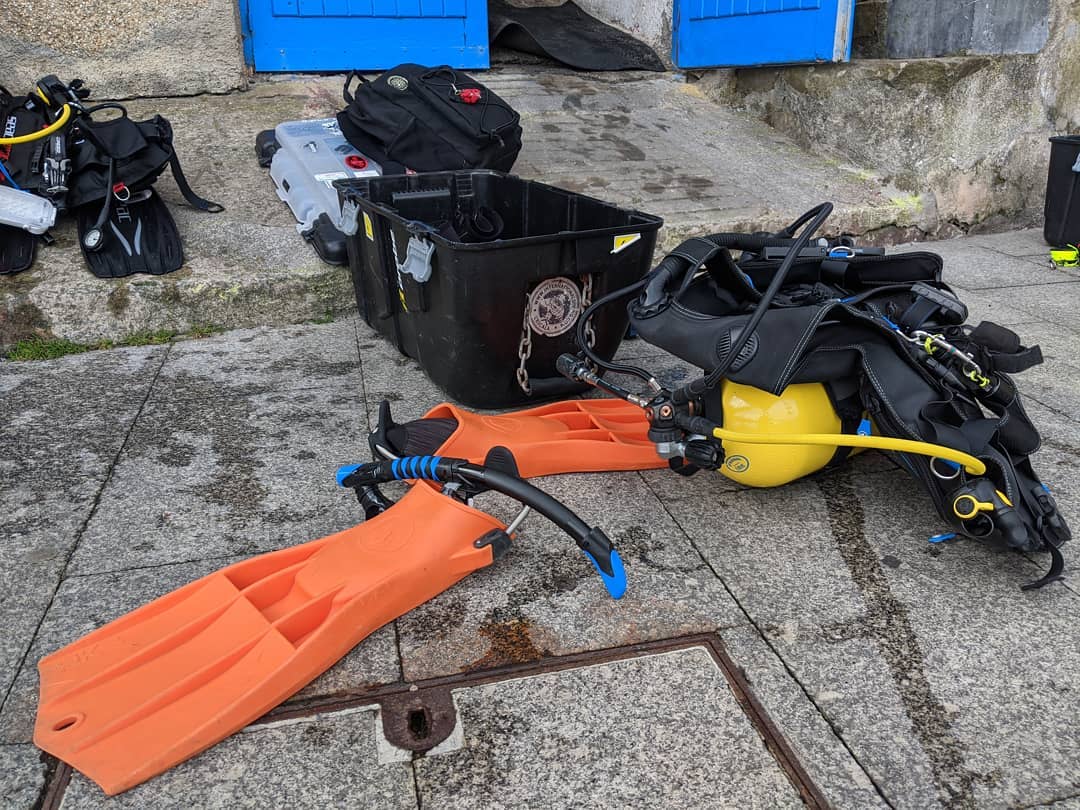 Equipo de buceo